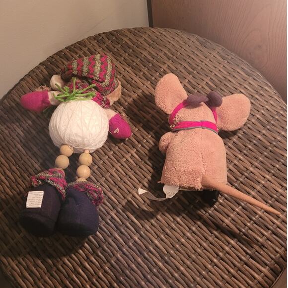 Lot 2 Christmas Décor 13" Standing Snowman  7" Gemmy Singing Mouse Lights Tested - Picture 3 of 8